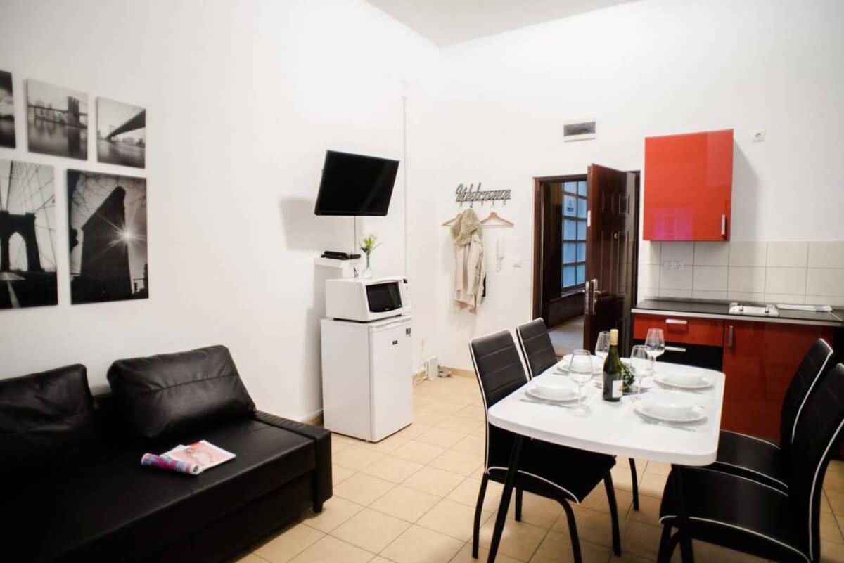 Very Central Spacious Ac Apartment Budapest Exterior photo